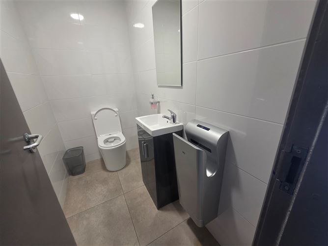 Photo 16 of 17 — First Floor Office, Unit 3 Lee House, Riverview Business Park, Bessboro Road, Blackrock, Cork