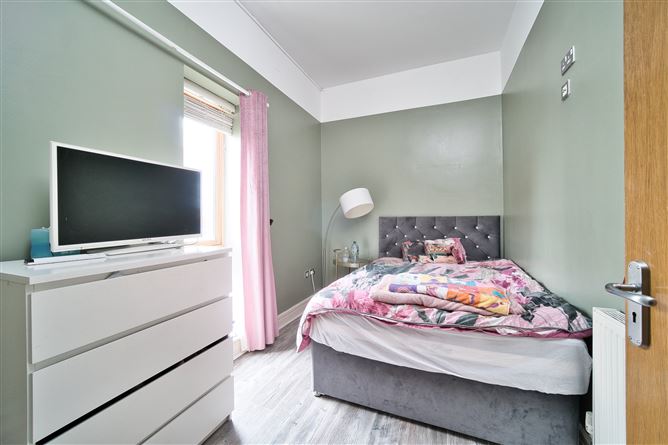 33 Newcastle Boulevard, Newcastle, Dublin