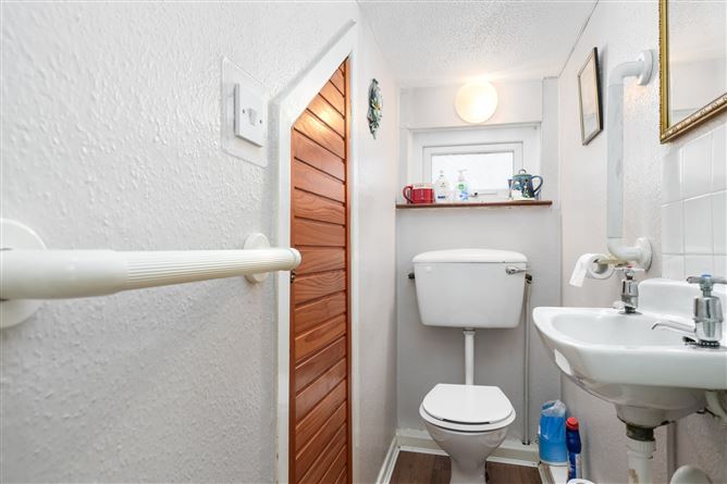 10 Aranleigh Park, Rathfarnham, Dublin 14