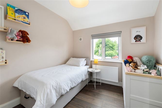 Photo 9 of 14 — 141 St Columbanus Road, Dundrum, Dublin 14