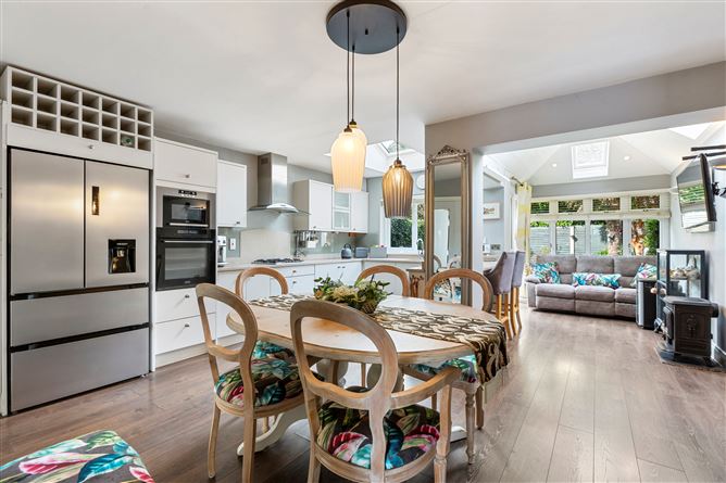 26 Sycamore Grove, Westminster Park, Foxrock, Dublin 18