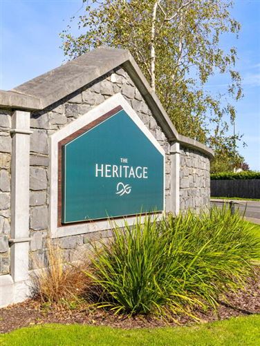 The Thatch, Traditional Bar & Restaurant, Killenard, Laois
