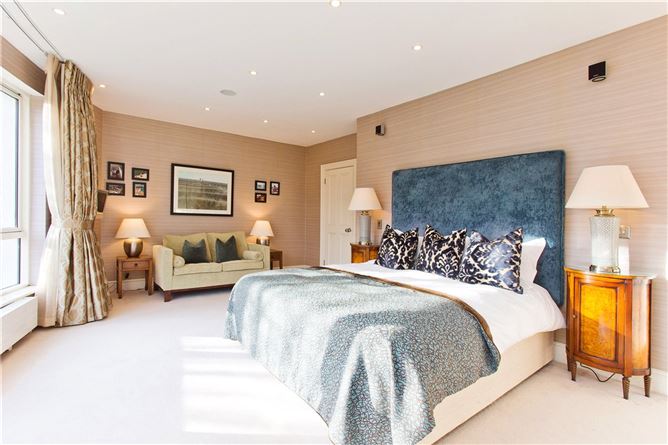 28 St Alban's Park, Sandymount, Dublin 4