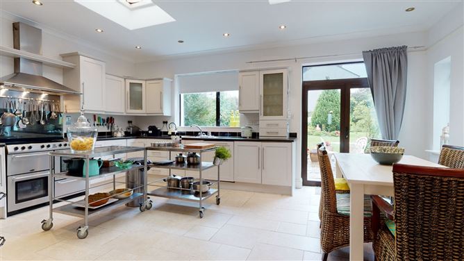 2 Rathfarnham Park, Rathfarnham, Dublin 14