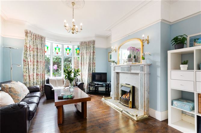 60 St Alban's Park, Sandymount, Dublin 4