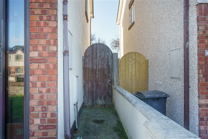 75 Woodford Road, Clondalkin, Dublin 22