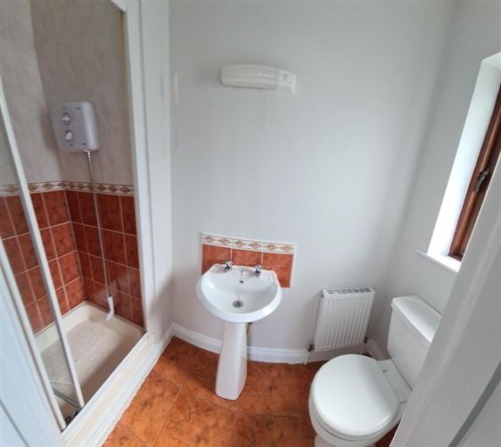 35 Oaklands, Summerhill, Carrick-On-Shannon, Leitrim