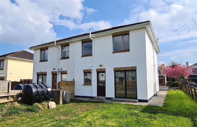 35 Oaklands, Summerhill, Carrick-On-Shannon, Leitrim