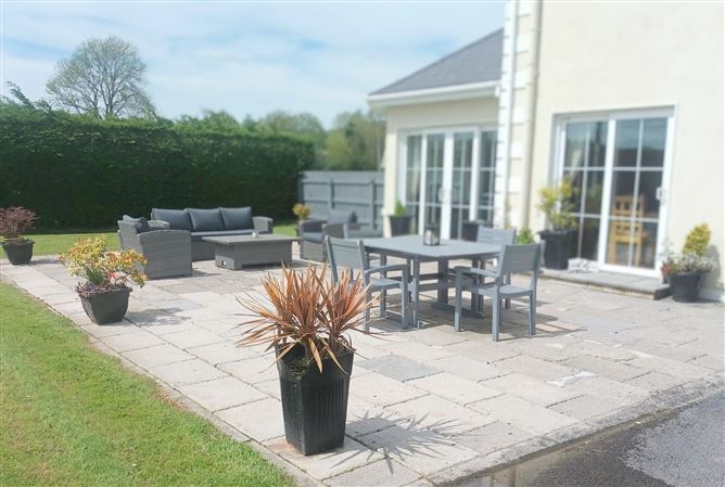 toormore burncourt, Cahir, Tipperary