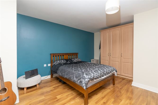 11 Chandlers Rest, Rushbrooke Links, Cobh, Cork