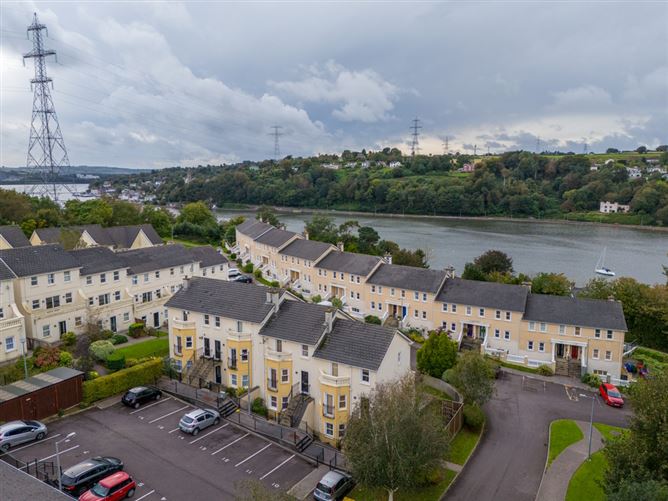 11 Chandlers Rest, Rushbrooke Links, Cobh, Cork