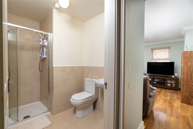 11 Chandlers Rest, Rushbrooke Links, Cobh, Cork