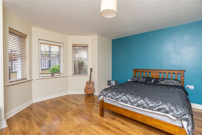 11 Chandlers Rest, Rushbrooke Links, Cobh, Cork