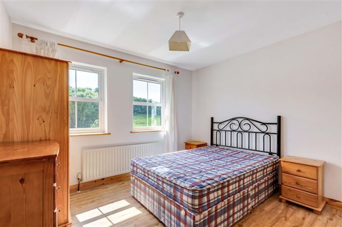 8 The Elms, Swellan Lower, Cavan