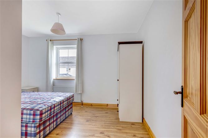 8 The Elms, Swellan Lower, Cavan