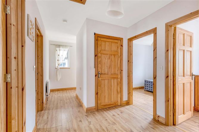 8 The Elms, Swellan Lower, Cavan