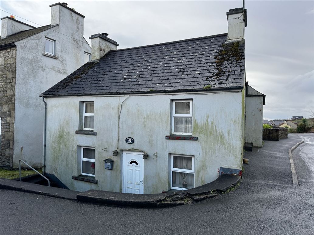 Ashfield House, Main Street, Mountcharles, Co.Donegal