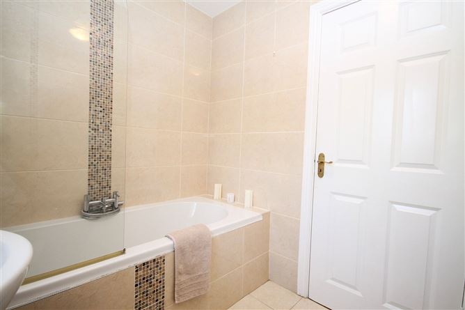 9 De Selby Drive, Tallaght, Dublin 24