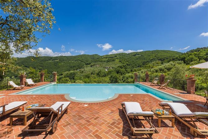 Tuscan Mahogany,Monsummano Terme,Tuscany,Italy