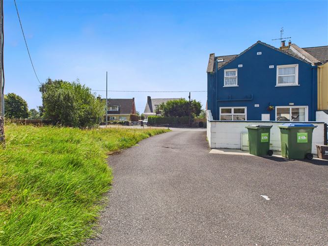 2 Living Village, Mountshannon, Co. Clare