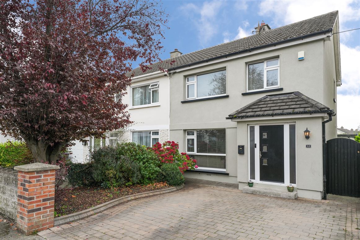 12 Brookdale, Oldbawn, Dublin 24, D24 A39V