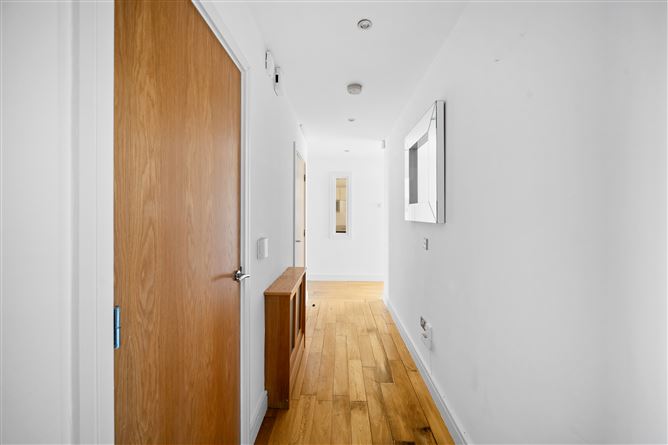 29 The Elm Parkview, Stepaside, Dublin 18