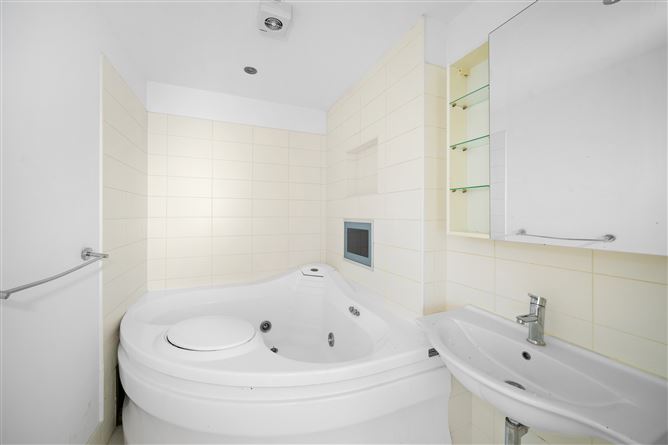 29 The Elm Parkview, Stepaside, Dublin 18