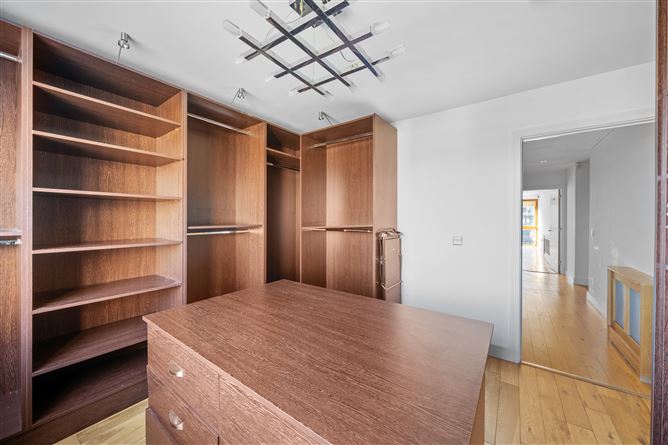 29 The Elm Parkview, Stepaside, Dublin 18