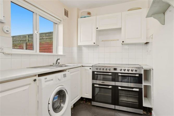 192 Castlecurragh Vale, Mulhuddart, Dublin 15