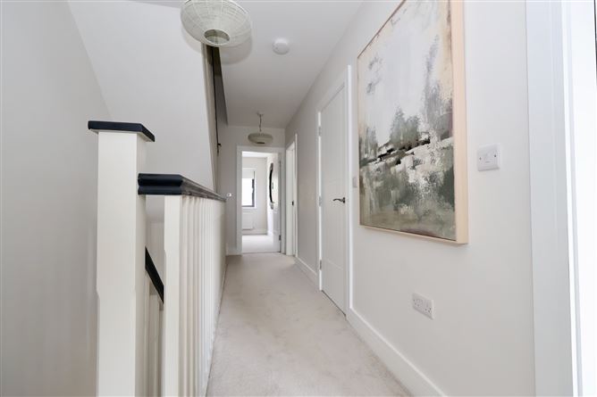 Photo 16 of 25 — Three Bedroom Homes, Fionnan Mor, Coosan, Athlone, Co. Westmeath