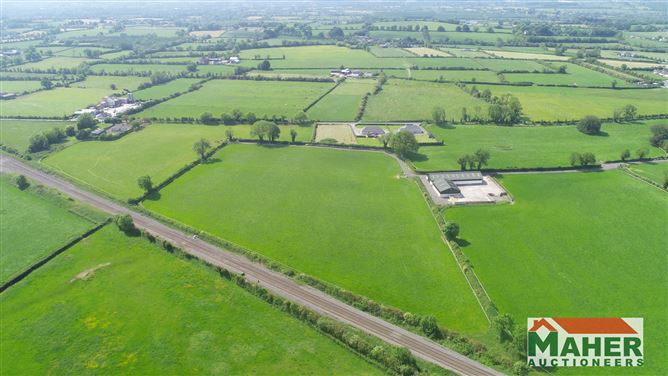 Photo 32 of 42 — Clonoulty House, Clonoulty Churchquarter, Clonoulty, Tipperary