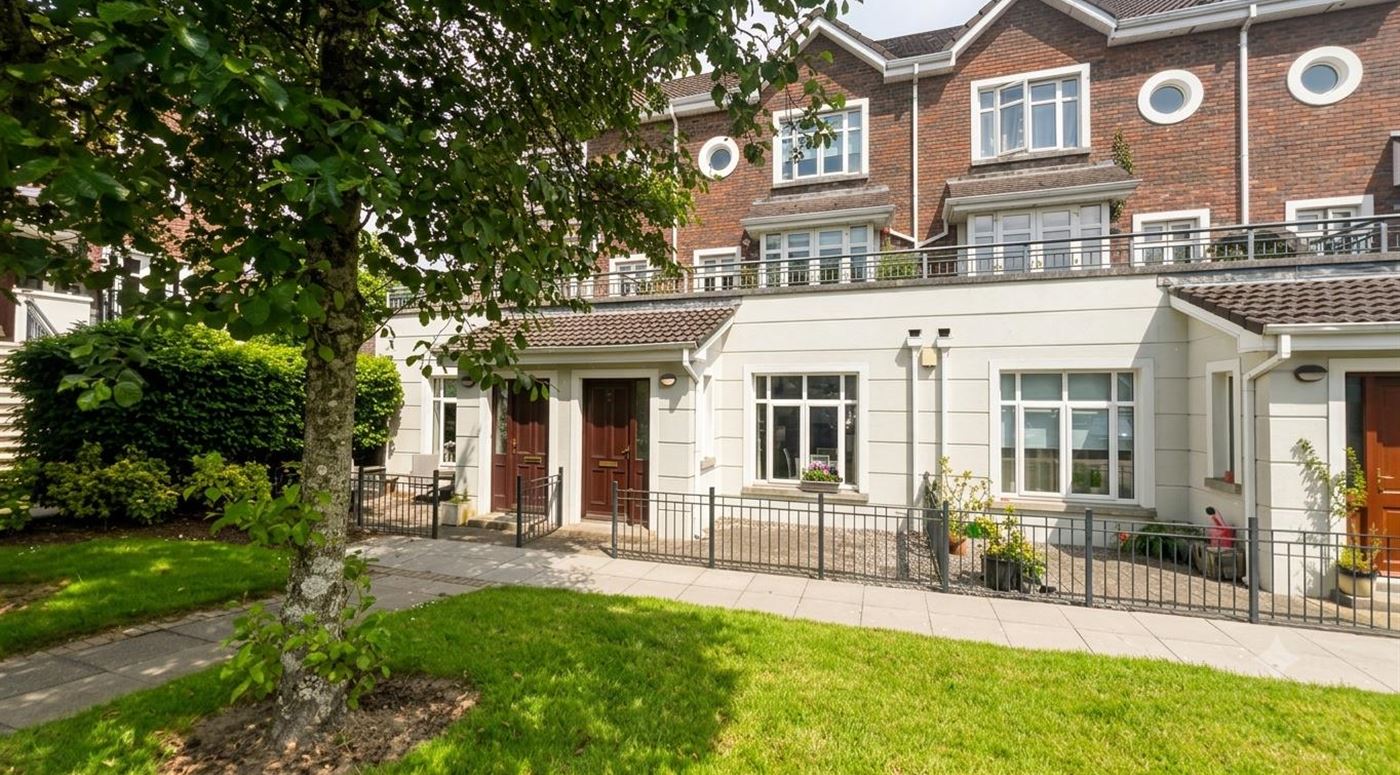 90 Dun na Coirbe, Headford Road, Galway City