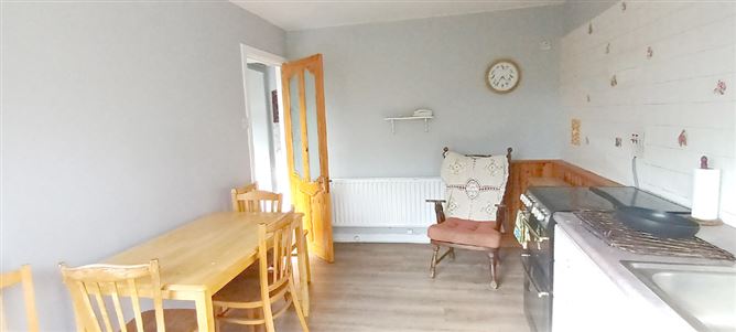 85 The Green, Clara, Offaly