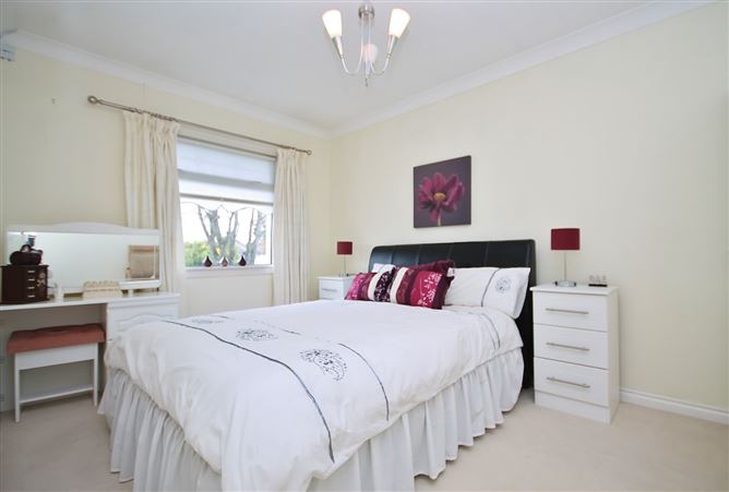 37 Homelawn Road, Tallaght, Dublin 24