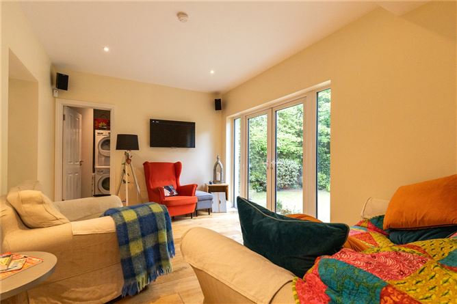 Crinken Lodge, Crinken Lane, Shankill, Dublin 18