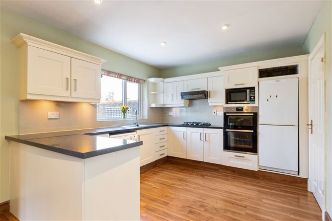 Ashgrove, 66 Foxrock Manor, Foxrock, Dublin 18