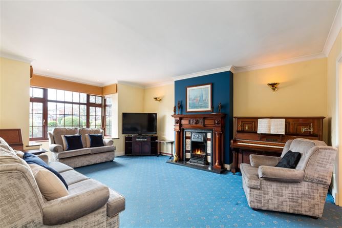 Ashgrove, 66 Foxrock Manor, Foxrock, Dublin 18