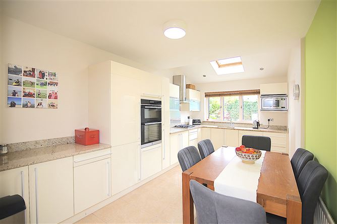 11 The Court, Lutterell Hall, Dunboyne, Meath