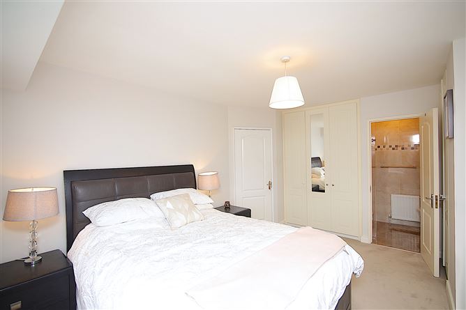 11 The Court, Lutterell Hall, Dunboyne, Meath