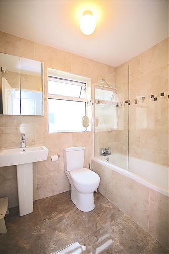 11 The Court, Lutterell Hall, Dunboyne, Meath