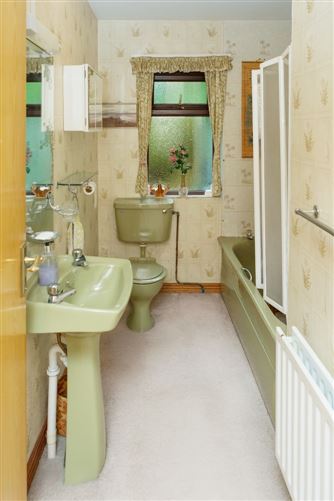 Tullyvealnaslee, Oughterard, Galway