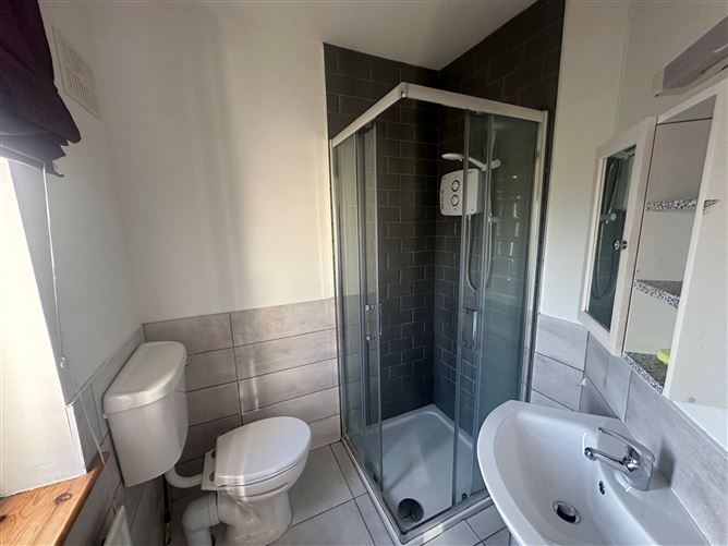 5 Greenfields, Cashel, Tipperary