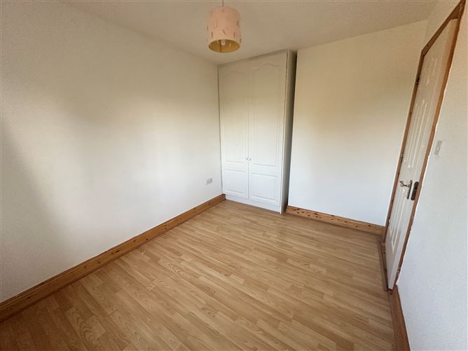 5 Greenfields, Cashel, Tipperary