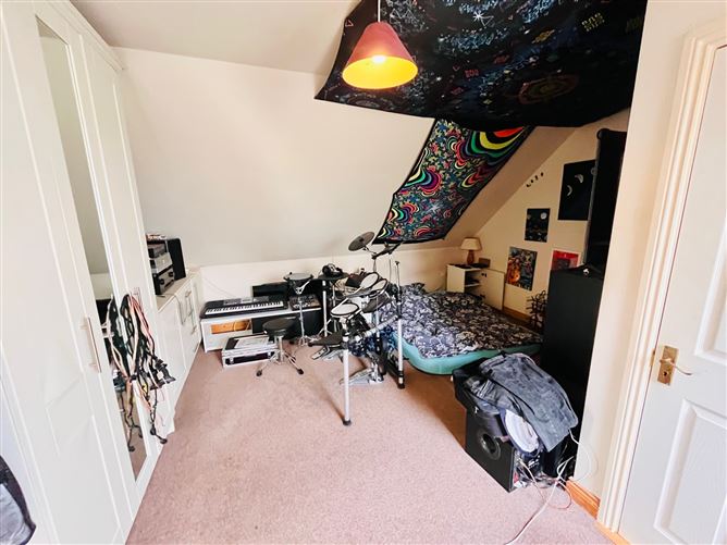 1 Rosanna Close, Rosanna Road, Tipperary Town, Tipperary