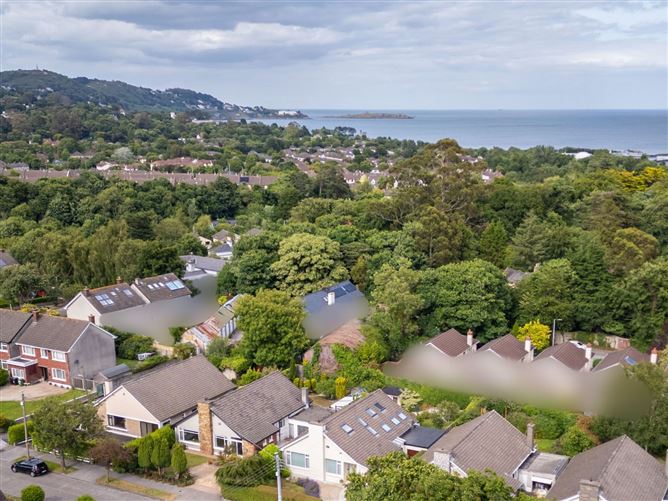 13 Seaview Park, Shankill, Dublin 18