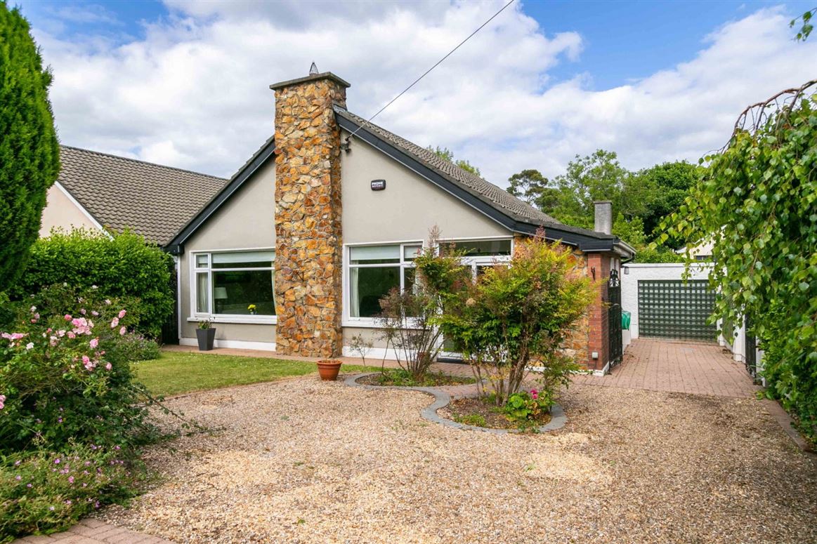 13 Seaview Park, Shankill, Dublin 18