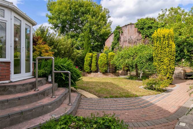 13 Seaview Park, Shankill, Dublin 18