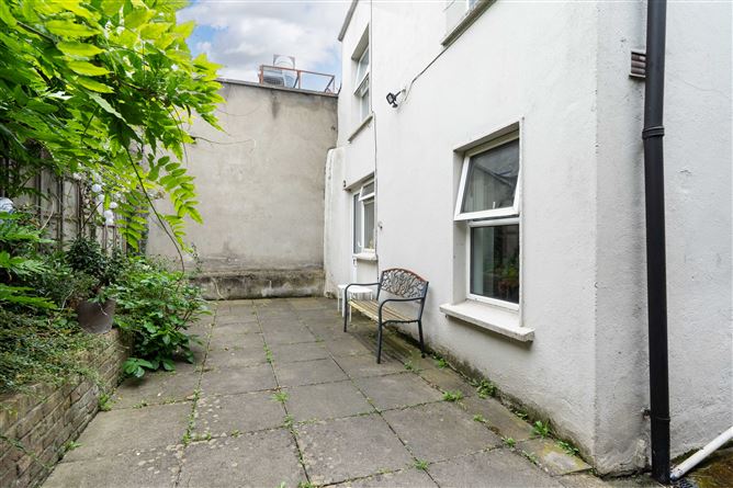27 Parkgate Street, South City Centre, Dublin 8