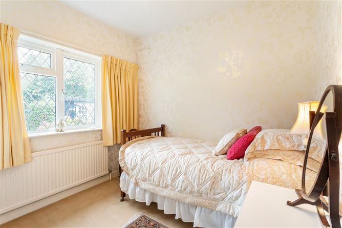 19 Balally Drive, Dundrum, Dublin 16
