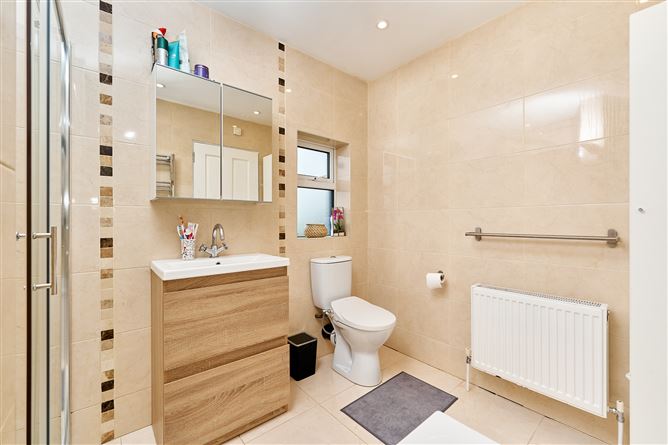6 Blackwater Park, Kells Road, Navan, Meath